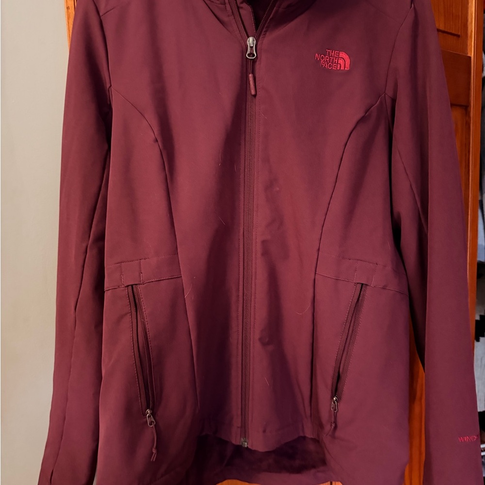 The North Face Women's Wine Softshell Jacket